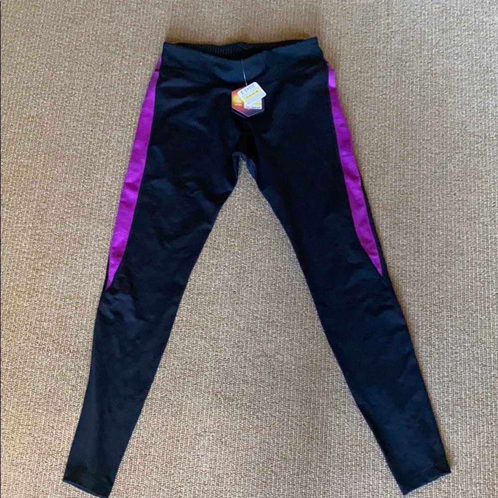 Under Armour compression leggings